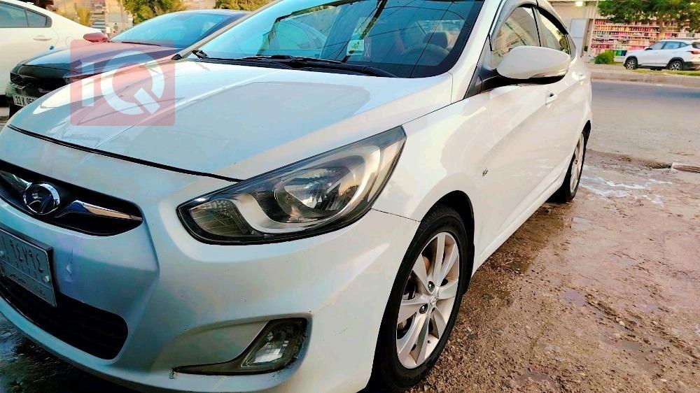 هیوندای ئەکسنت